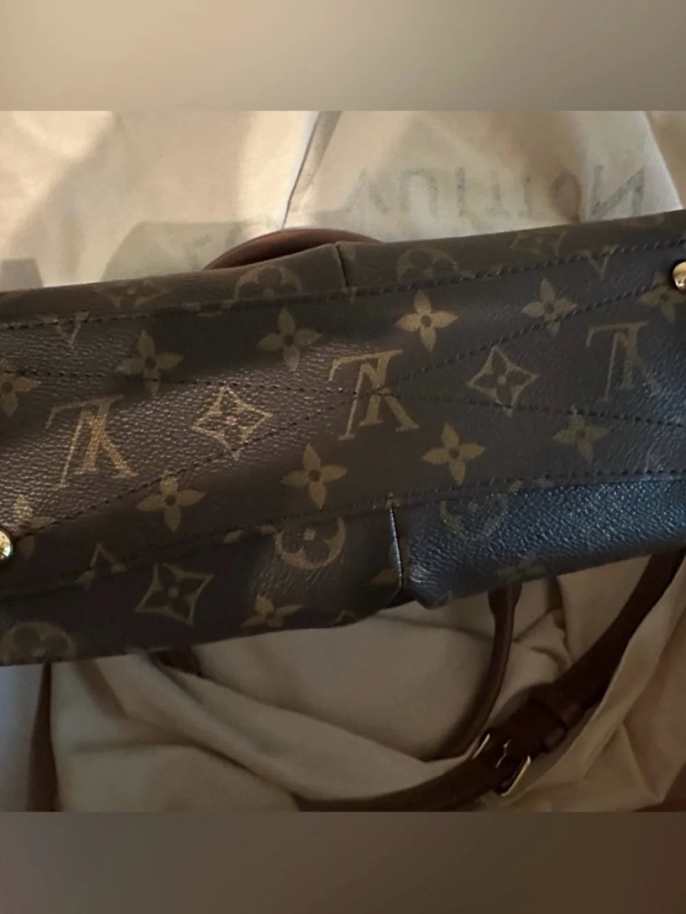 Louis Vuitton brand new